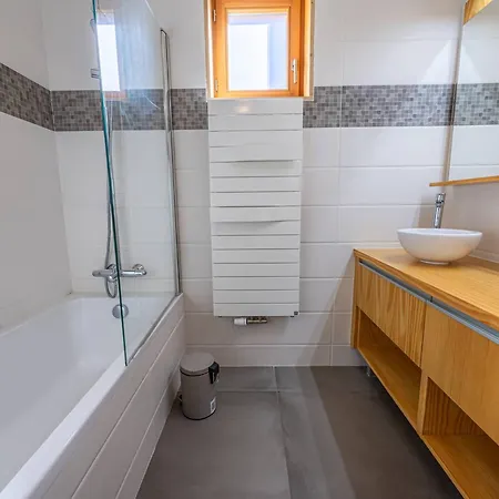 Appartement Confort Moderne 2 + Coin Montagne, 6 Pers, Proche Pistes - Fr-1-352-61 *